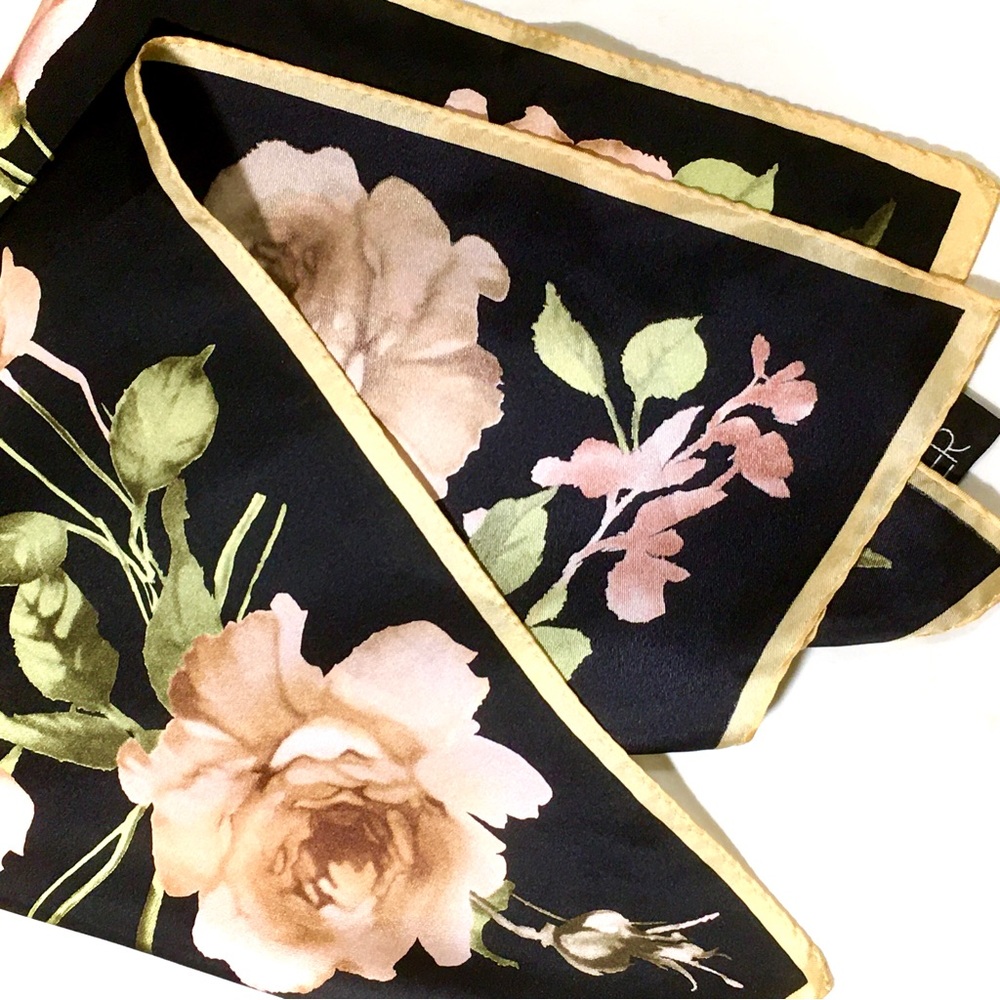 KASPER SILK SCARF STUNNING CONTRASTING BLACK ROSE & BEIGE FLORAL PRINT EUC - Picture 7 of 7